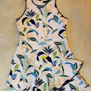 Gorgeous spring dress with navy trim.